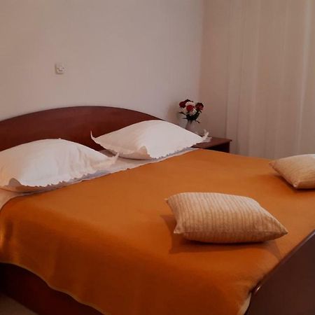 Apartman Stulic Makarska Ngoại thất bức ảnh