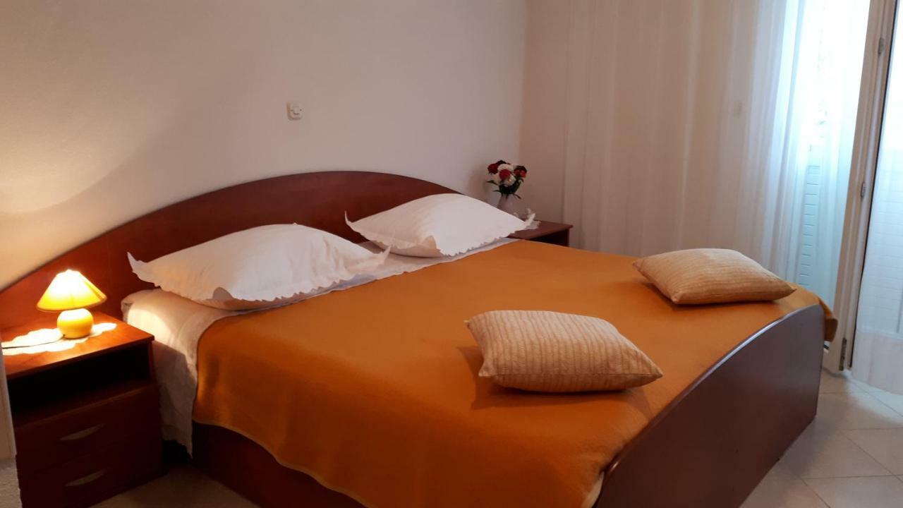 Apartman Stulic Makarska Ngoại thất bức ảnh