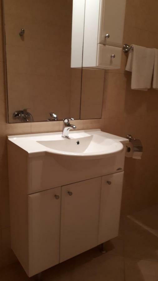 Apartman Stulic Makarska Ngoại thất bức ảnh